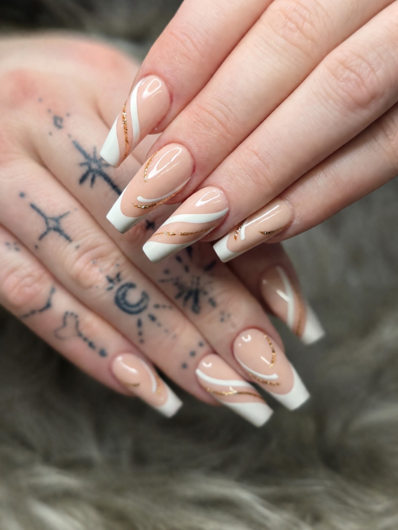 French Swirl at Nails Theory Beauty
